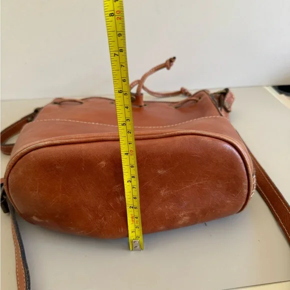 Patricia Nash Leather Crossbody Bucket Bag - Picture 7 of 9